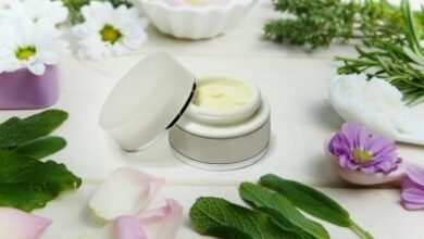 كريم لتوحيد لون البشرة